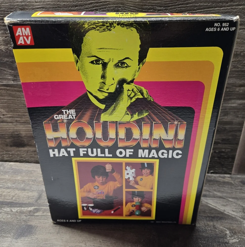 1987 The Great‎ Houdini Hat Full Of Magic Toy Magic Set 105  No 952  Incomplete